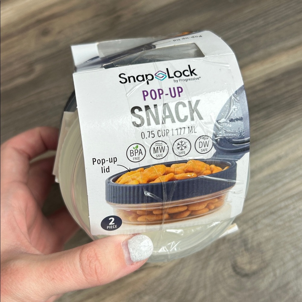 NWT SnapLock Snack Containers - Picture 4 of 5